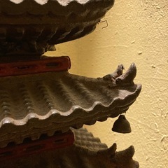 無料配送アンティーク五重の塔の画像