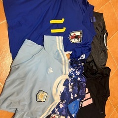 【大特価】kids　adidas ベンチコートなどのサッカー用ウエアの画像