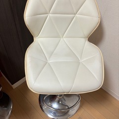 カウンターチェアの画像
