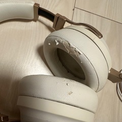 virtuoso rgb wireless pearl ゲーミングヘッドセットの画像