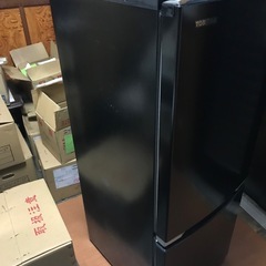 東芝　TOSHIBA 2021年製　冷蔵庫　冷凍庫　黒の画像