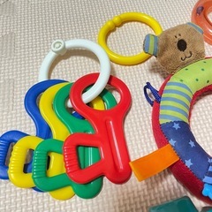 ベビー　赤ちゃん　おもちゃ　3ヶ月〜　カミカミ　シャカシャカの画像