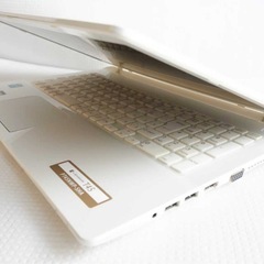 超級美品　東芝 6世帯＋新品メモリ16GB + 新品超速　SSD 512GBの画像