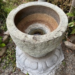 【相談中です】　
差し上げます！手水鉢の画像