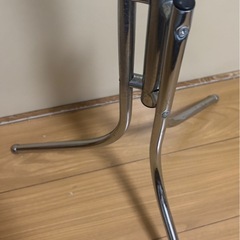 ポールハンガーの画像