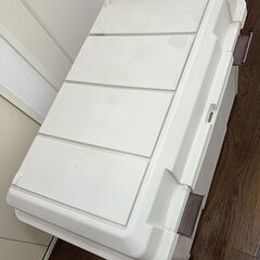 屋外収納ボックス IRISワイドストッカー 105L ブラウン ベージュの画像