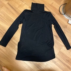 ベルメゾン　Hotcott 授乳トップス　M〜L ブラックタートルネック授乳服の画像