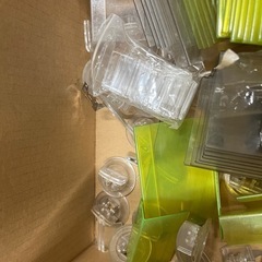 【引き渡し予定者あり】無料で差し上げます。大量の値札立て　　未使用の物もあります。まとめて引き取り希望の画像
