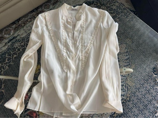 miumiu フリル付き　ホワイトシャツ