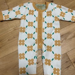サイズ60-70　冬物ニット　ベビー服の画像