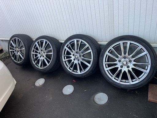 中古タイヤ付18インチホイール