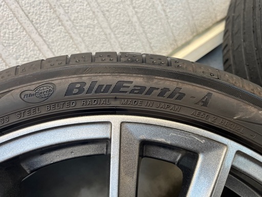 中古タイヤ付18インチホイール
