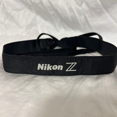 Nikon zfc　　ボディ　シルバーの画像