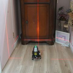 レーザー墨出し器　LASER ROBO neo41 BRIGHT　動作品の画像