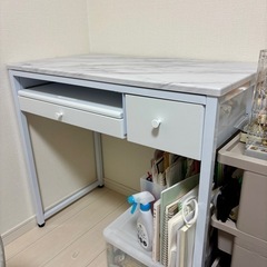 [幅85] コンパクトデスク 省スペース設計 引き出し付き ガラス天板 ネイルデスク  LOWYAの画像