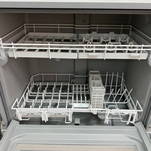 【決まりました】Panasonic  パナソニック 食器洗い乾燥機 食洗機 NP-TH4-C 2022年製