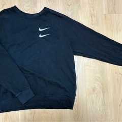 【美品】NIKE刺繍ロゴ/スウェットトレーナーの画像