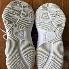 ナイキ　バッシュ　ヤニスイモータリティ 4 の画像