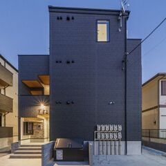 😺初期費用１０万円😺デザイナーズ1LDK🏠新宿へ30分の鉄…