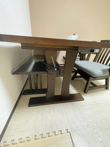 テーブル4点セット