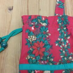 巾着袋　赤の画像