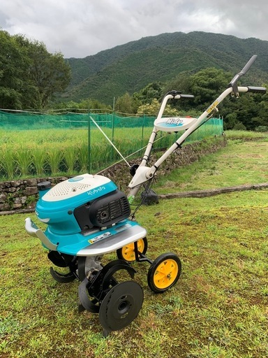 ⭐️美車　クボタ　小型耕運機　TMA300 メンテナンス済み⭐️ ホンダ　こまめF220  OEM車　⭐️移動車輪　抵抗棒あり　家庭菜園　ピッタリ！！ 　