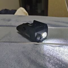 21000円　Glock G19 Gen4 +Surefire Xc1レプの画像