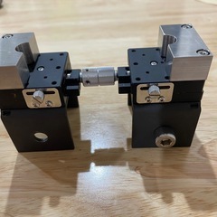【２個セット】XEG40-R X軸 アリ溝 クランプの画像