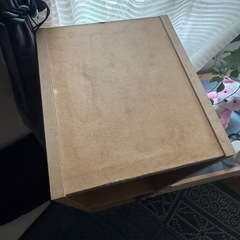 収納ボックスの画像