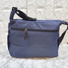 ショルダーバッグ　メンズ　青　ネイビー　軽量　メッセンジャーバッグ　多収納　16の画像