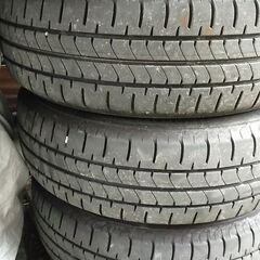 195/65R15 2024年製タイヤ　C27セレナE-POWERアルミ付（4本）の画像
