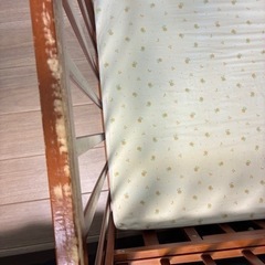 ベビーベッド (ブラウン)の画像