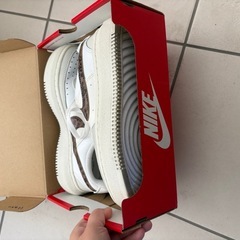 NIKE ナイキ コートビジョン ヒョウ柄 24、5cm(未使用近い)の画像