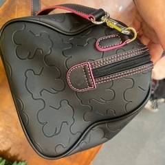 TOUS 型押しバッグ　2way
の画像