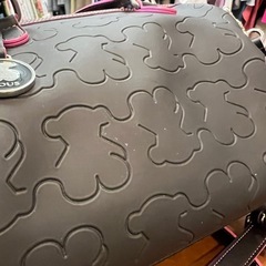 TOUS 型押しバッグ　2way
の画像