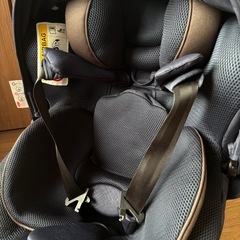 エールベベ クルット5i グランス ネイビー ISOFIX チャイルドシートの画像