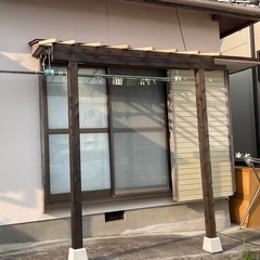 急な雨にもポリカボネート
の画像