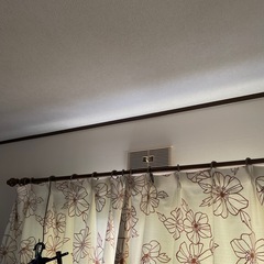 カーテンレールの画像