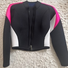 レディースウェットスーツ(ジャケット付き)の画像