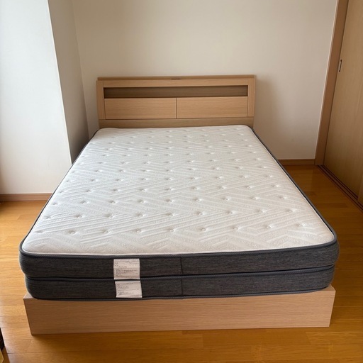 ニトリ　ベッドフレーム+マットレス