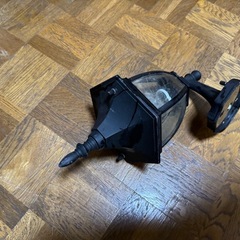 クラシックスタイル屋外照明 黒の画像