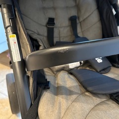 joie トラベルシステム isofix ベビーカー チャイルドシートの画像