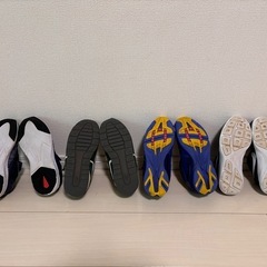 スニーカー4足セットの画像