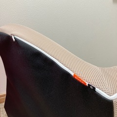 ９月末処分！定価1万円姿勢矯正の画像