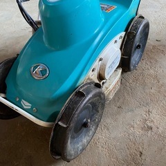 クボタ　自走草刈機　の画像