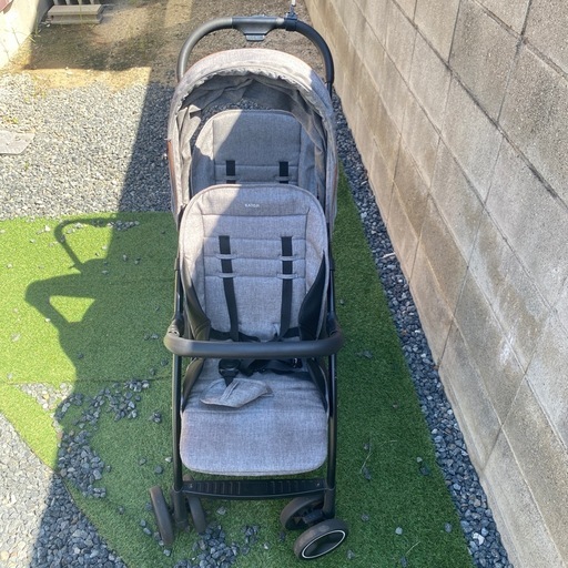 二人乗り　ベビーカー　カトージ　KATOJI 2シーター