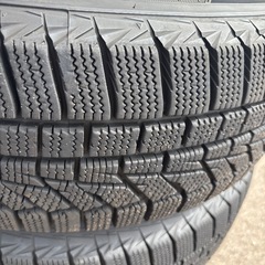 中古スタッドレス、ホイール　日産ノートなど！185/70R14 2024年製！！ハンコック　ウインターアイセプト　1455 4-100 40の画像