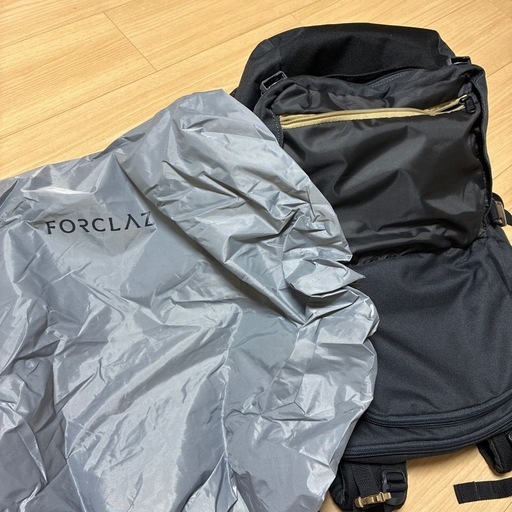 FORCLAZ Travel 100 40L ブラックバックパック