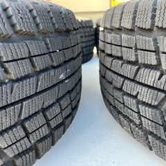 スタッドレスタイヤ　215/45/r17の画像