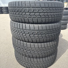 中古スタッドレスタイヤ　2020年製　195/65R15 GOODYEAR アイスナビの画像